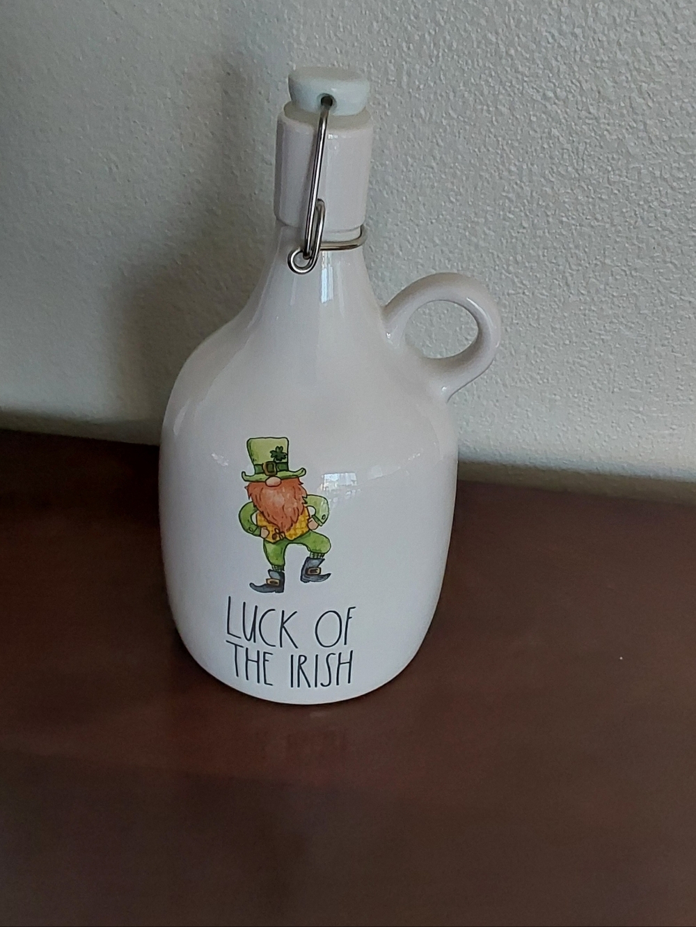 Luck of the Irish Ceramic Growler with‎ Leprechaun 64 Ounces of Fluids